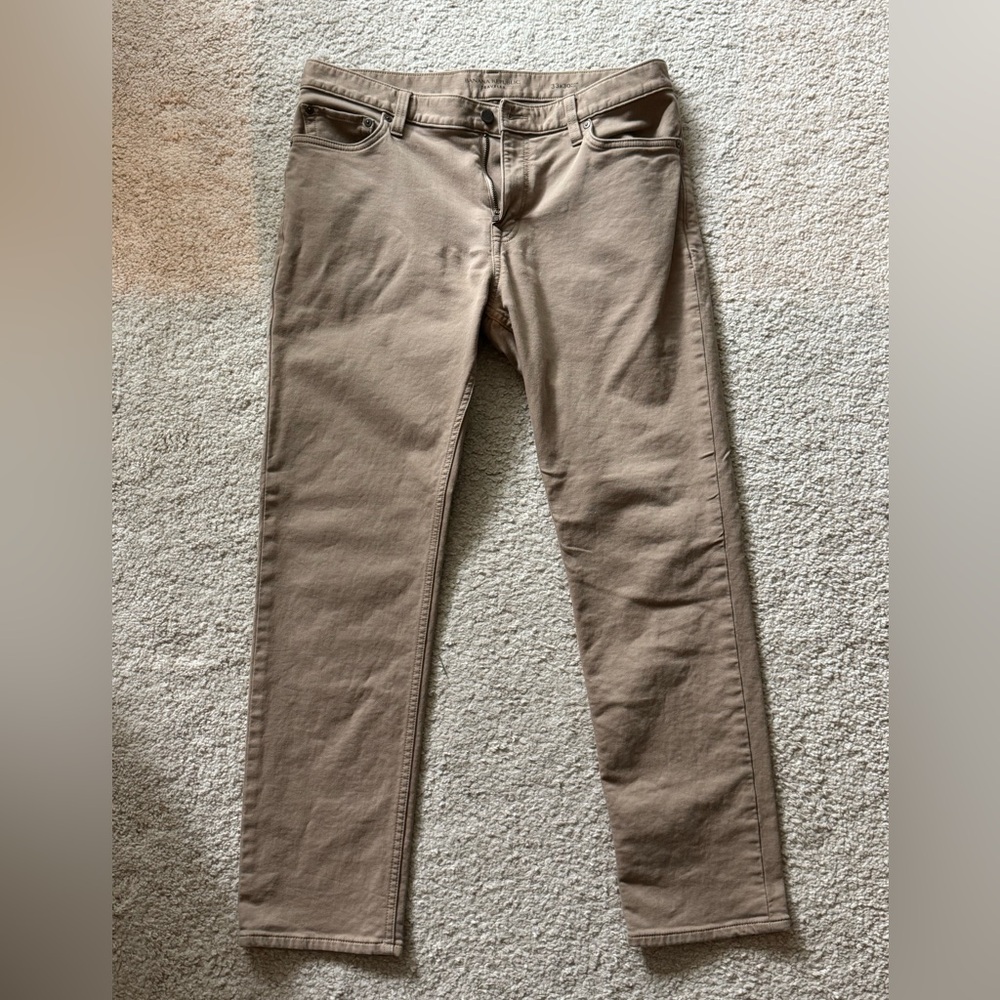 Banana Republic Traveler Pant